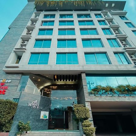 Hotel White Orchid Koks Badźar Zewnętrze zdjęcie
