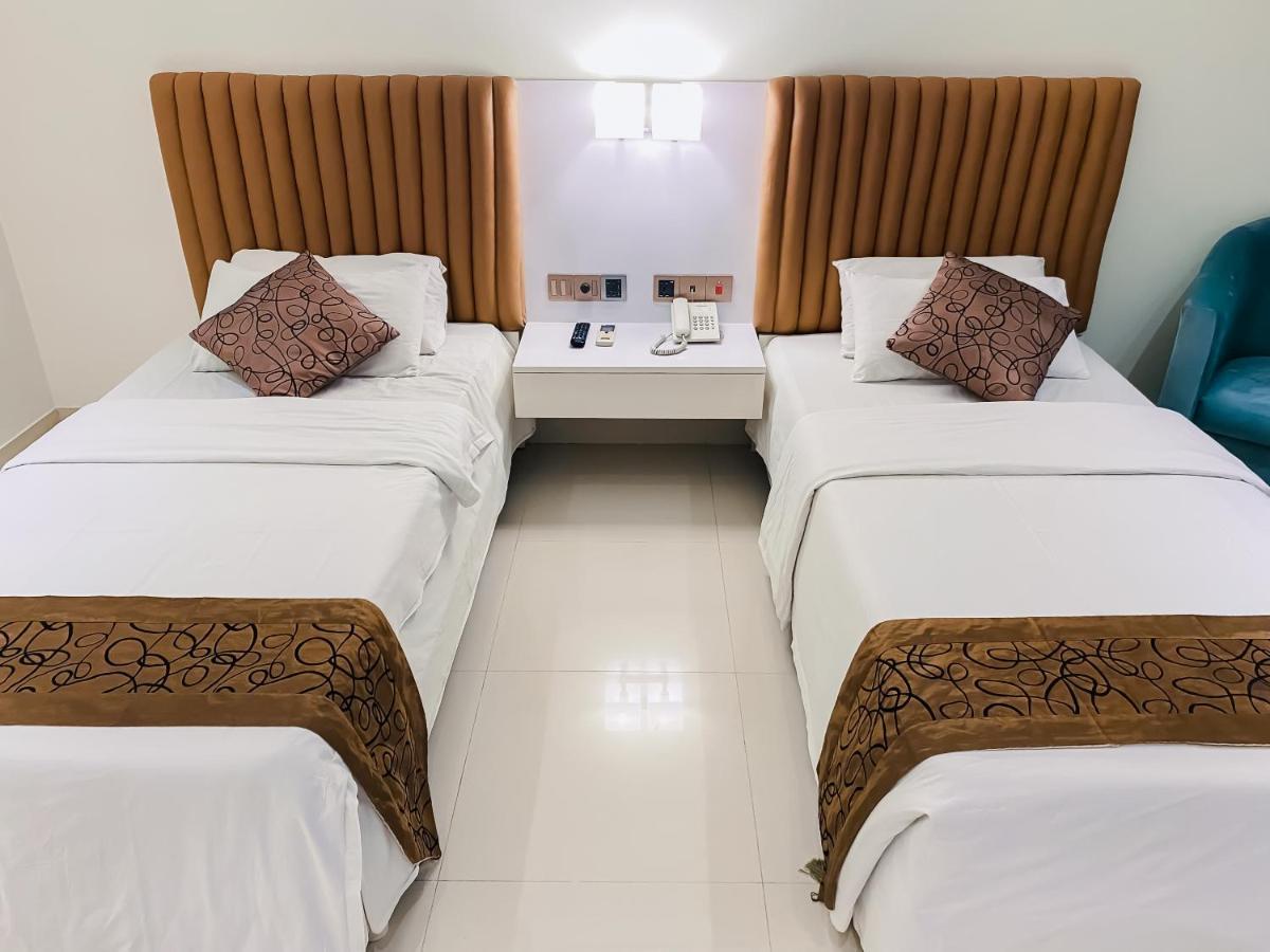 Hotel White Orchid Koks Badźar Zewnętrze zdjęcie