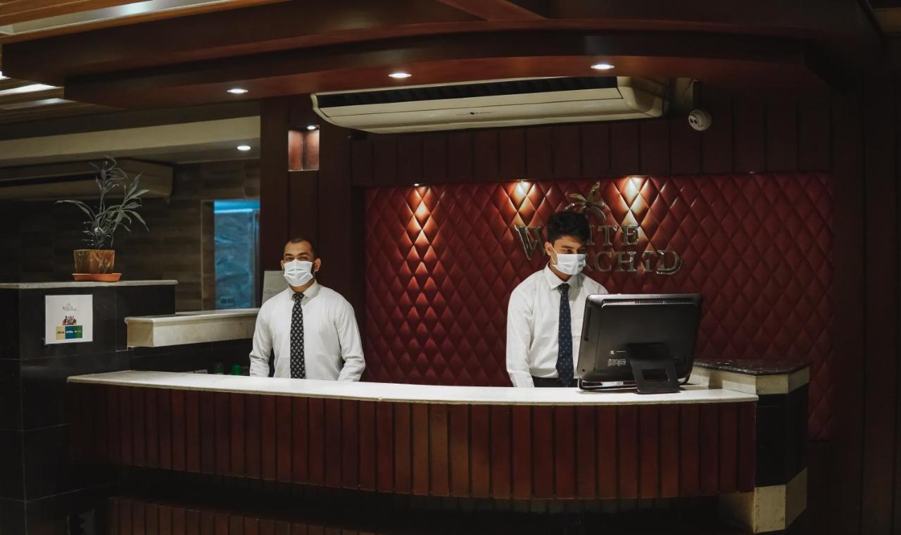 Hotel White Orchid Koks Badźar Zewnętrze zdjęcie