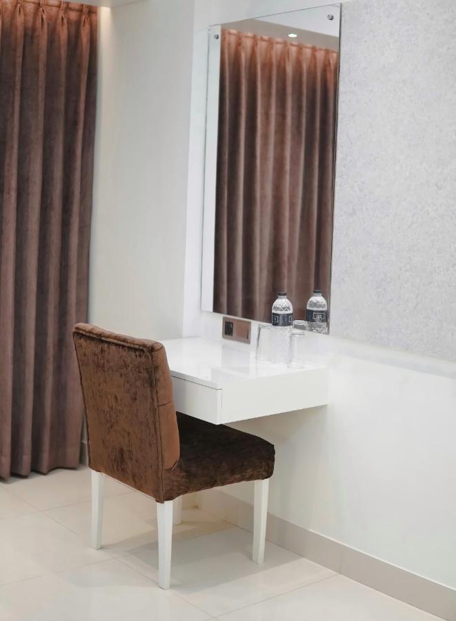Hotel White Orchid Koks Badźar Zewnętrze zdjęcie