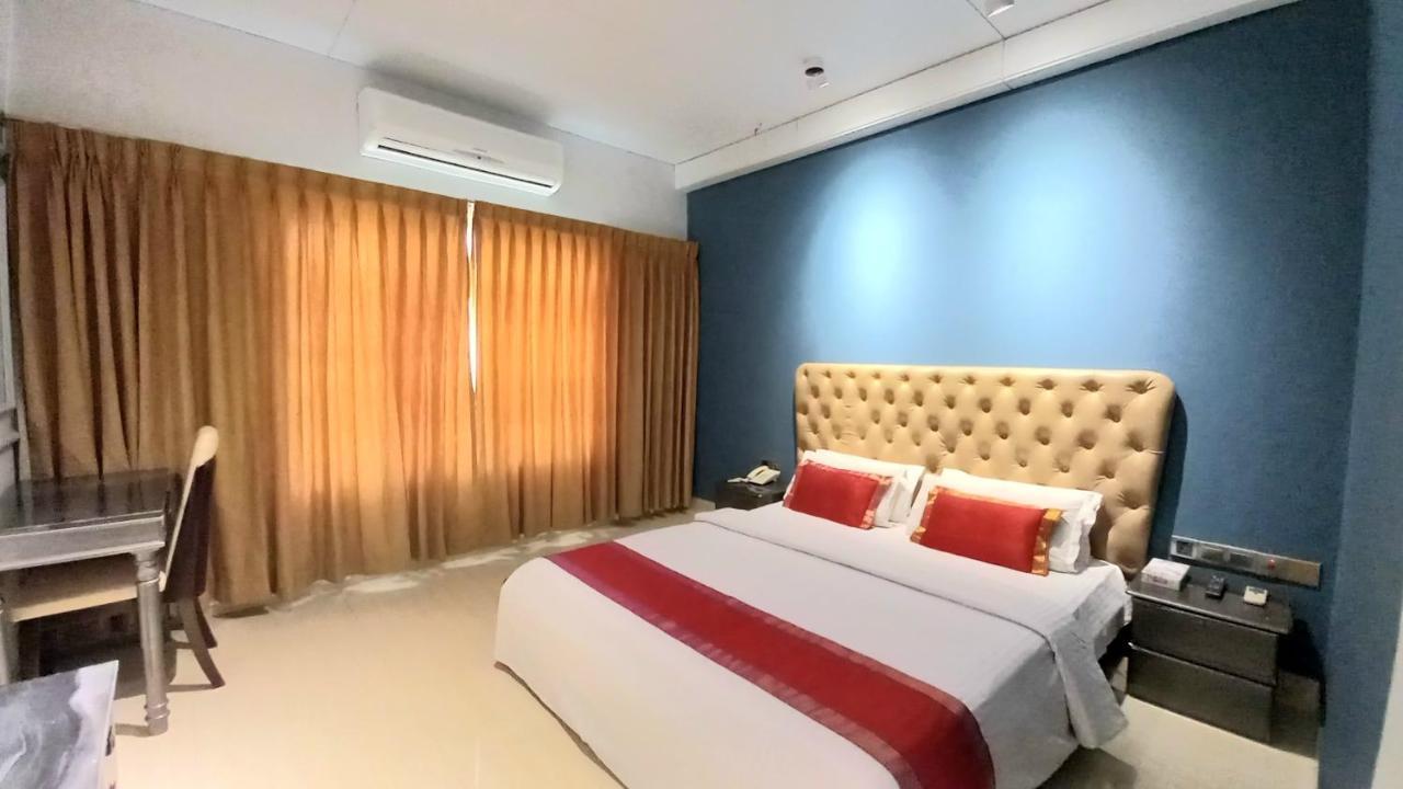 Hotel White Orchid Koks Badźar Zewnętrze zdjęcie